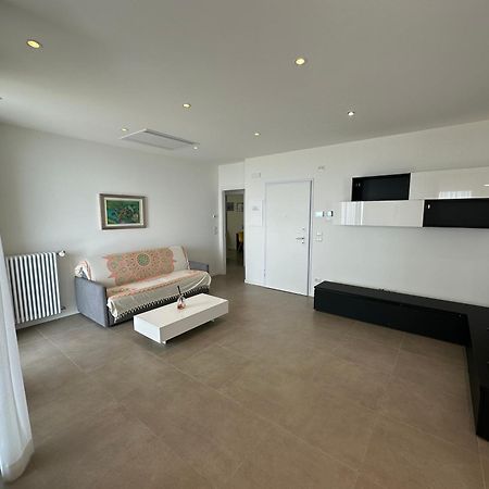 Nuovo Residence Serenissima Frontemare - Agenzia Cocal Caorle Extérieur photo