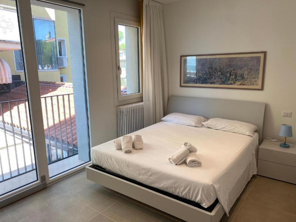 Nuovo Residence Serenissima Frontemare - Agenzia Cocal Caorle Extérieur photo