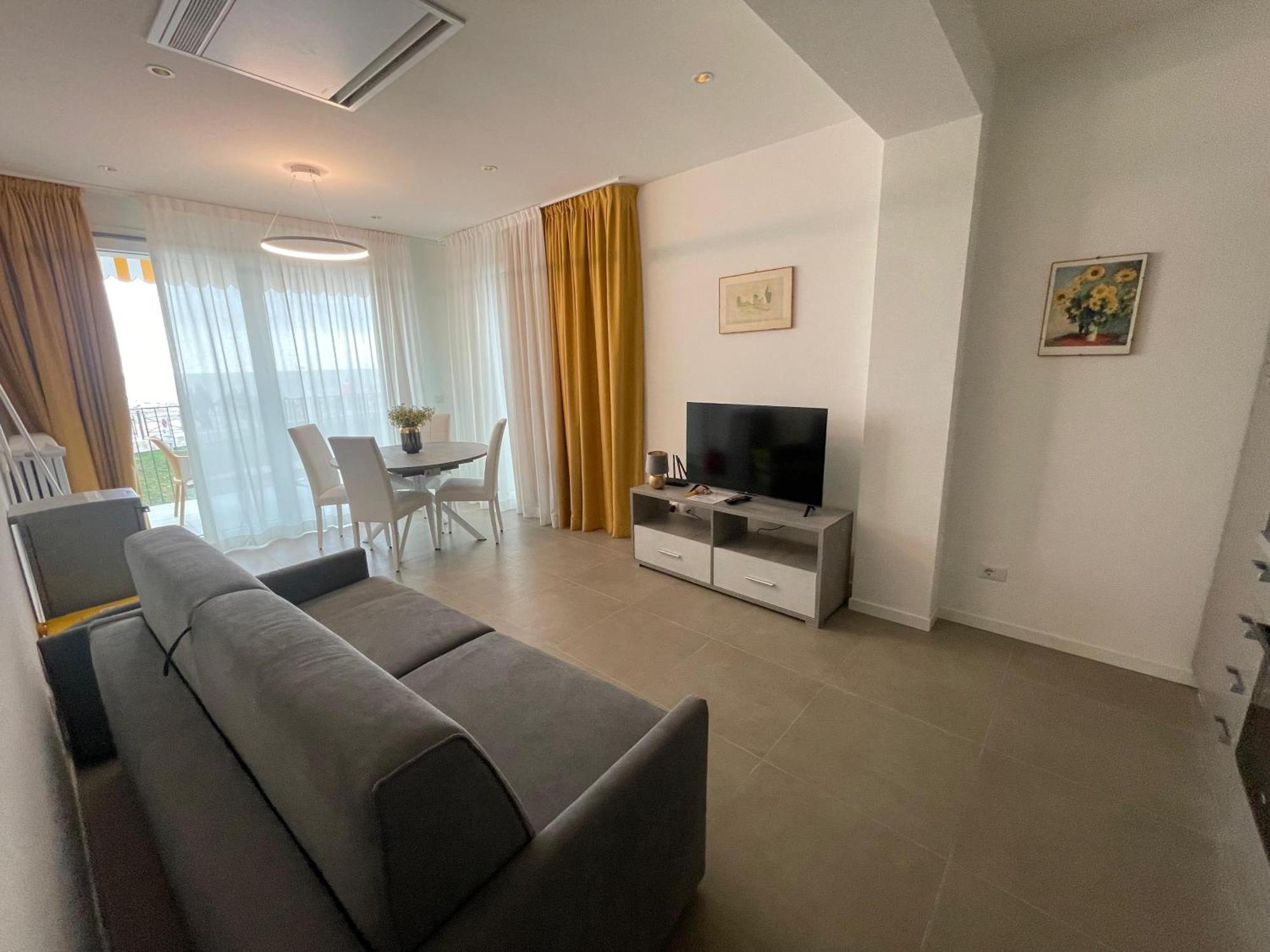 Nuovo Residence Serenissima Frontemare - Agenzia Cocal Caorle Extérieur photo