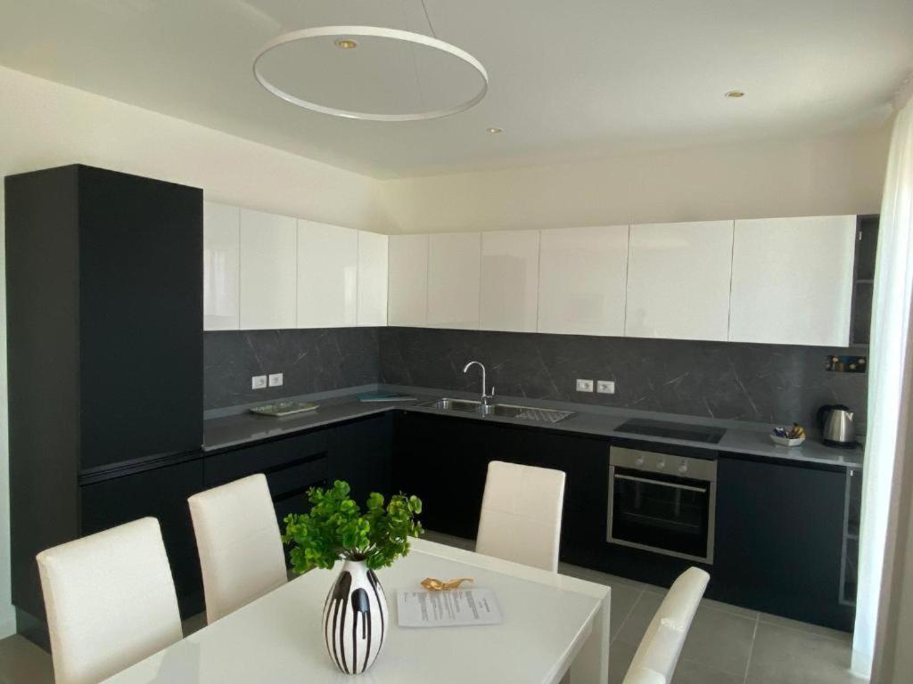 Nuovo Residence Serenissima Frontemare - Agenzia Cocal Caorle Extérieur photo